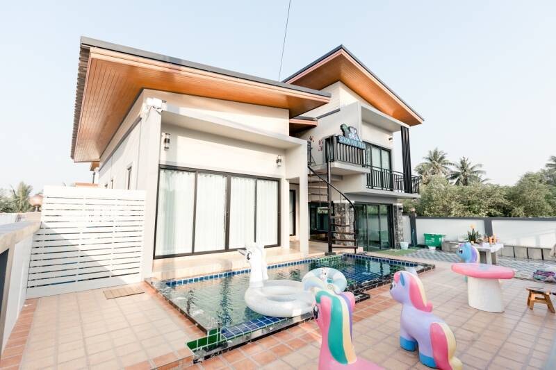 Sichon-PoolVilla.com บ้านพักพูลวิลล่าหรูติดทะเล (117)